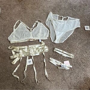 Uye surana White Lingerie Set